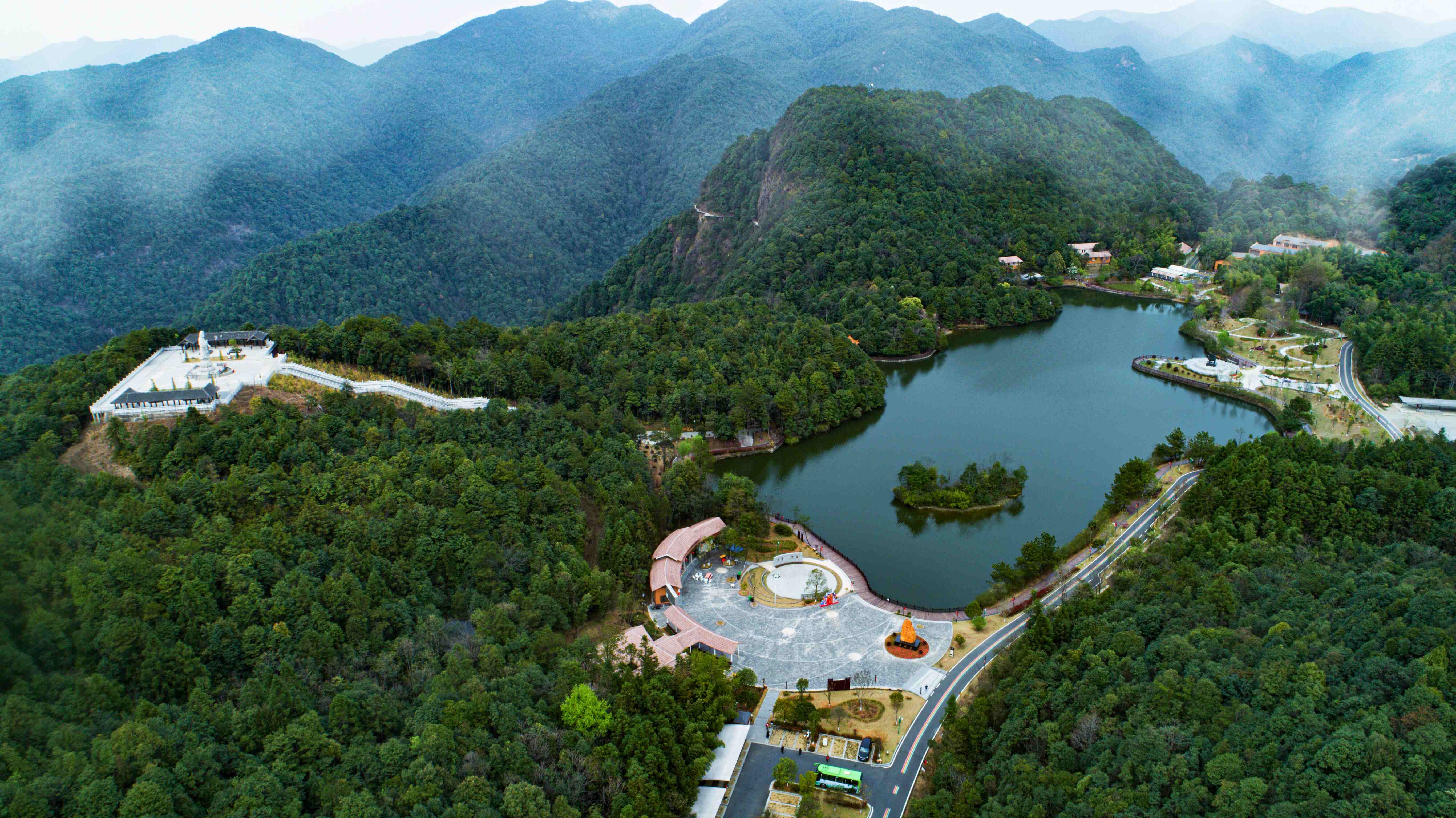 三百山風(fēng)景區(qū)創(chuàng)5A級旅游景區(qū)園林景觀類設(shè)計項目工程